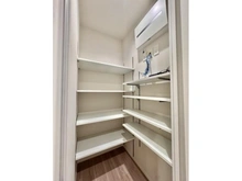 【東京都/港区港南】ワールドシティタワーズ　アクアタワー 納戸