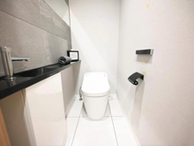 【東京都/港区高輪】朝日シティパリオ高輪台 A館 トイレ