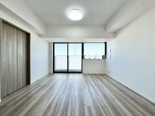 【東京都/世田谷区下馬】プレシス三軒茶屋 リビング・ダイニング