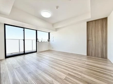 【東京都/世田谷区下馬】プレシス三軒茶屋 リビング・ダイニング