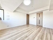 【東京都/世田谷区下馬】プレシス三軒茶屋 リビング・ダイニング