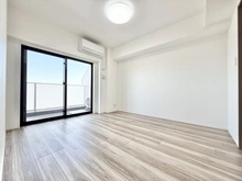 【東京都/世田谷区下馬】プレシス三軒茶屋 洋室