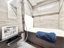 【東京都/世田谷区下馬】プレシス三軒茶屋 浴室