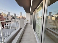 【東京都/港区高輪】ドミール高輪 バルコニー：洋室側のバルコニー