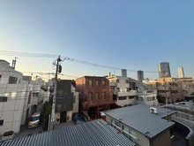 【東京都/港区高輪】ドミール高輪 眺望：洋室側のバルコニーから