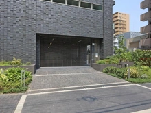 【大阪府/大阪市天王寺区東高津町】ピアッツァタワー上本町EAST 駐車場