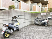 【大阪府/大阪市大正区三軒家東】ハイネスヴェルデ大正館 バイク置場