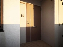 【大阪府/大阪市大正区三軒家東】ハイネスヴェルデ大正館 玄関