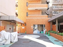 【大阪府/大阪市中央区高津】ライオンズマンション日本橋 共用部：ゴミ置き場