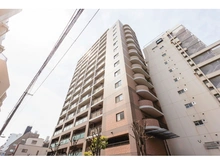 【大阪府/大阪市西区北堀江】ファミール北堀江 外観