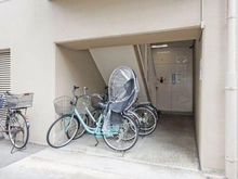 【大阪府/大阪市西区南堀江】あみだ池ハイツ 駐輪場