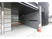 【大阪府/大阪市天王寺区上本町】ローレルコート上本町七丁目北館 エントランス