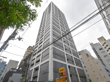 【大阪府/大阪市中央区西心斎橋】ローレルタワー心斎橋 外観