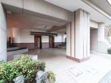 【東京都/足立区東和】ライオンズマンション綾瀬・谷中公園 エントランス