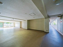 【東京都/足立区大谷田】ボナハイツ中川1号棟 エントランス