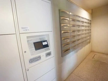 【東京都/江戸川区平井】コスモ平井ステーションアベニュー 宅配BOX：奥：メールBOX