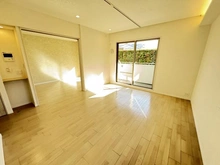 【東京都/江戸川区本一色】新小岩親水公園パーク・ホームズ リビング・ダイニング