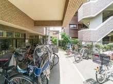 【東京都/墨田区立花】キャッスルマンション亀戸立花弐番館 駐輪場