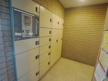 【東京都/江戸川区平井】コスモ平井南リバータウン 宅配BOX