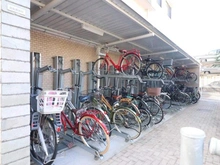【兵庫県/尼崎市立花町】ローレルコート立花町 駐輪場