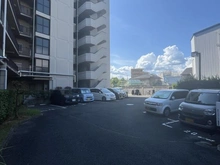 【兵庫県/伊丹市北本町】伊丹レックスマンション 駐車場