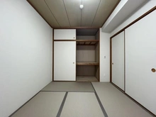 【兵庫県/伊丹市千僧】コスモ伊丹ガーデンズ 収納