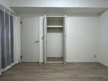 【兵庫県/伊丹市千僧】コスモ伊丹ガーデンズ 収納