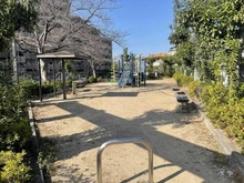 【兵庫県/伊丹市千僧】コスモ伊丹ガーデンズ 千僧アザレア児童遊園地（現地より約10m）：