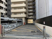 【兵庫県/尼崎市東難波町】キングマンション尼崎シエナシティ 駐車場