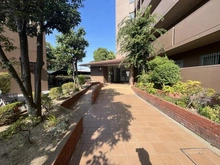 【兵庫県/尼崎市久々知西町】尼崎久々知ハウス アプローチ