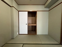 【兵庫県/伊丹市南町】グランドメゾン新伊丹 収納