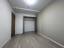 【兵庫県/伊丹市東有岡】ルネ伊丹ガーデンスクエア 洋室