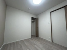 【兵庫県/伊丹市東有岡】ルネ伊丹ガーデンスクエア 洋室