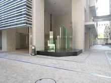 【大阪府/大阪市北区扇町】パークタワー梅田 エントランス：コーチエントランス（車寄せ）