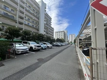 【兵庫県/伊丹市東有岡】ルネ伊丹ガーデンスクエア  駐車場