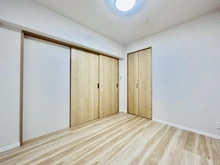 【兵庫県/尼崎市塚口町】マンション塚口 洋室