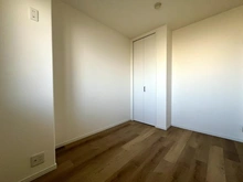 【兵庫県/伊丹市東有岡】ルネ伊丹ガーデンスクエア 洋室