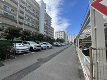 【兵庫県/伊丹市東有岡】ルネ伊丹ガーデンスクエア 駐車場