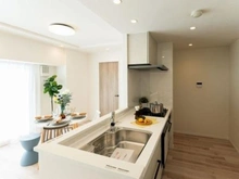 【兵庫県/西宮市甲子園九番町】ロイヤルアーク甲子園フローレス キッチン