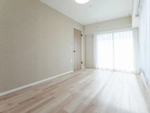 【兵庫県/西宮市甲子園九番町】ロイヤルアーク甲子園フローレス 洋室