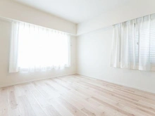 【兵庫県/西宮市甲子園九番町】ロイヤルアーク甲子園フローレス 洋室