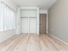 【兵庫県/西宮市甲子園九番町】ロイヤルアーク甲子園フローレス 洋室