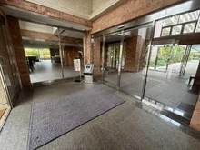 【兵庫県/西宮市甲子園九番町】ロイヤルアーク甲子園フローレス エントランス