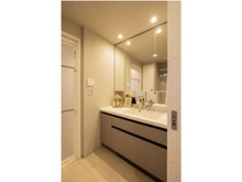 【兵庫県/西宮市能登町】イニシア西宮北口 洗面室