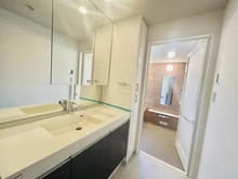 【兵庫県/尼崎市武庫之荘】クレヴィア武庫之荘 洗面所