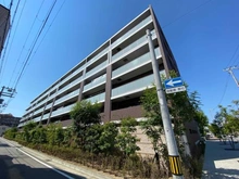 【兵庫県/西宮市南甲子園】クレヴィア甲子園 外観