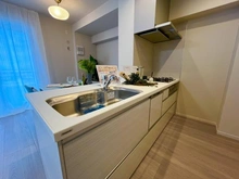 【兵庫県/尼崎市西大物町】ルネセントラルタワー キッチン