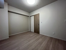 【兵庫県/尼崎市西大物町】ルネセントラルタワー 洋室