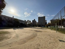 【兵庫県/尼崎市御園町】さきタワー・サンクタス尼崎駅前  開明中公園（現地より約190m）