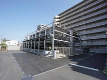 【兵庫県/伊丹市北河原】メイツプラン伊丹 駐車場